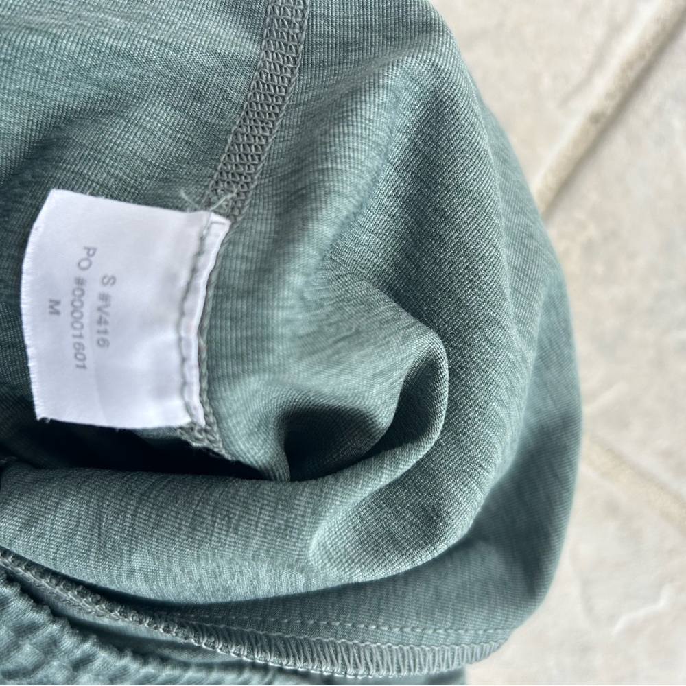Vuori Sage Green Joggers - Picture 5 of 5